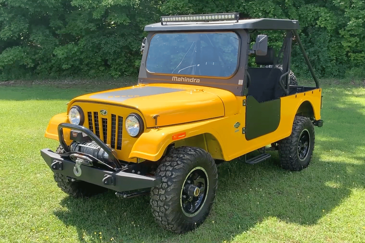 2019 Mahindra Roxor